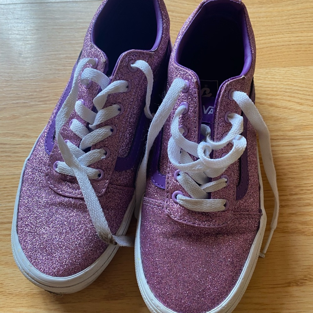 Vans size 3.5 youth